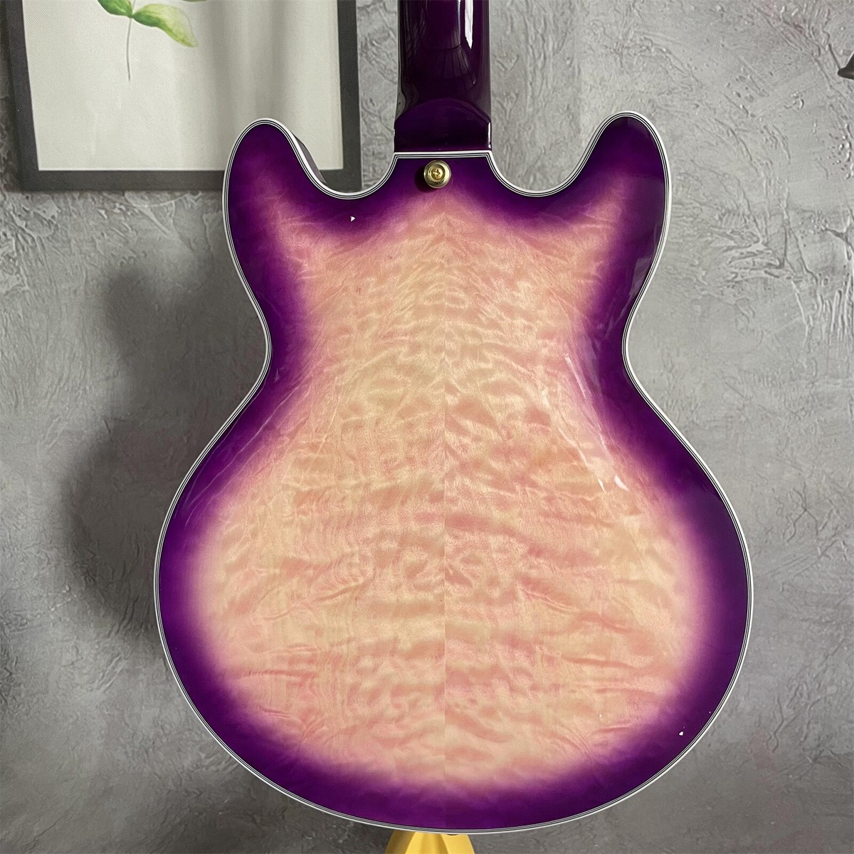 339 Custom Electric Guitar Purple Body Quilted Maple Top 2H