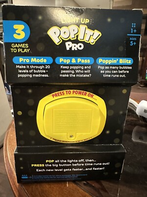 Pop It! Pro - Jeu De Bulles Lumineux Et électronique, 3 Modes, Sensoriel, Voyage, Dès 5 Ans