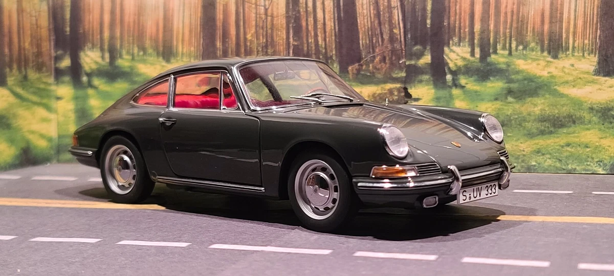 2580さん専用 AUTOart 1/18 ポルシェ911S (1964)-