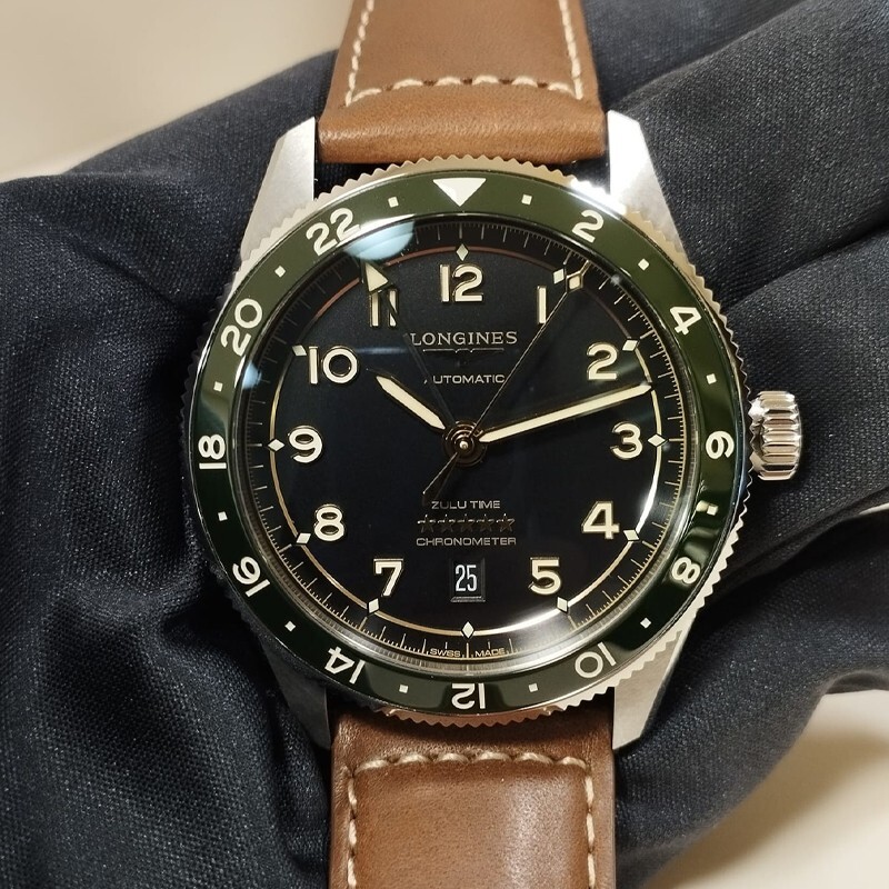 リブラン Longines Spirit Zulu Time Black Dial Stainless Steel Watch | 39mm