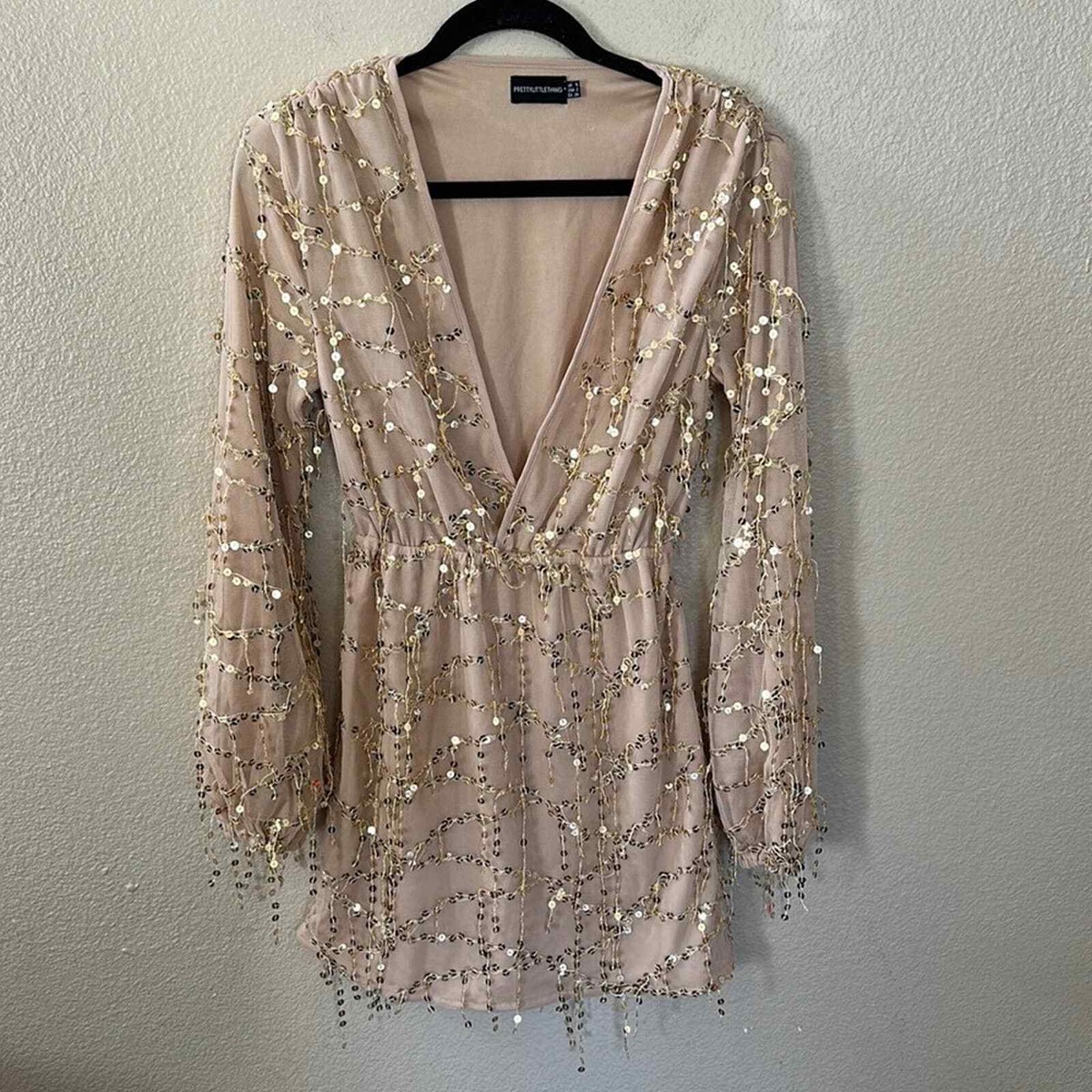 PrettyLittleThing Gold Plunge Sequin Long Sleeve Bodycon Dress Size 2 | eBay