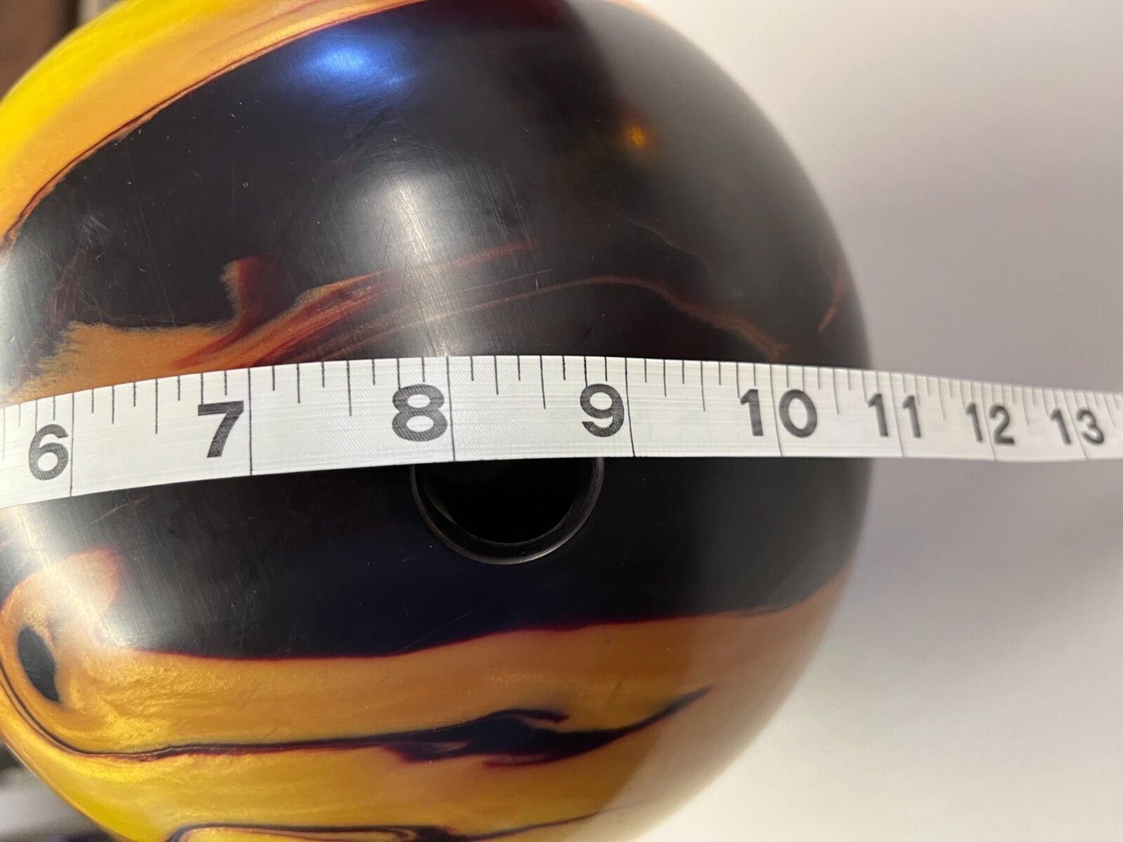 Motiv bowling ball 14 lb. Black & Yellow Hybird eBay