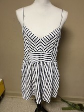2017 Women's Express blue/white striped vneck sundress, pockets, rayon, size L