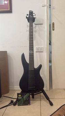 Ibanez K5 BKF Fieldy Electric 5-String Bass in New Condition