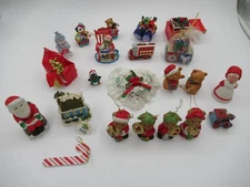 Mixed Lot Of 22 Assorted Christmas Ornaments "Look"