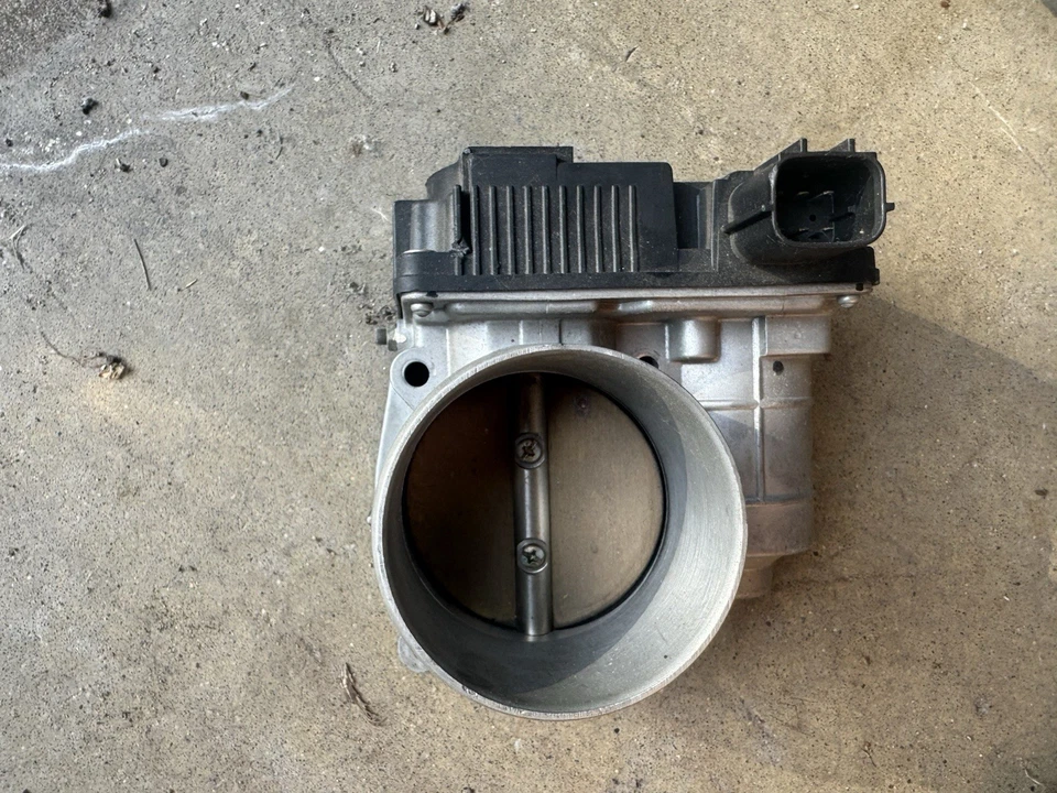 Nissan 350Z 2003 2004 2005 2006 conjunto de carrocería del acelerador del motor 3,5 OEM SERA576 01 Foto 3 de 3