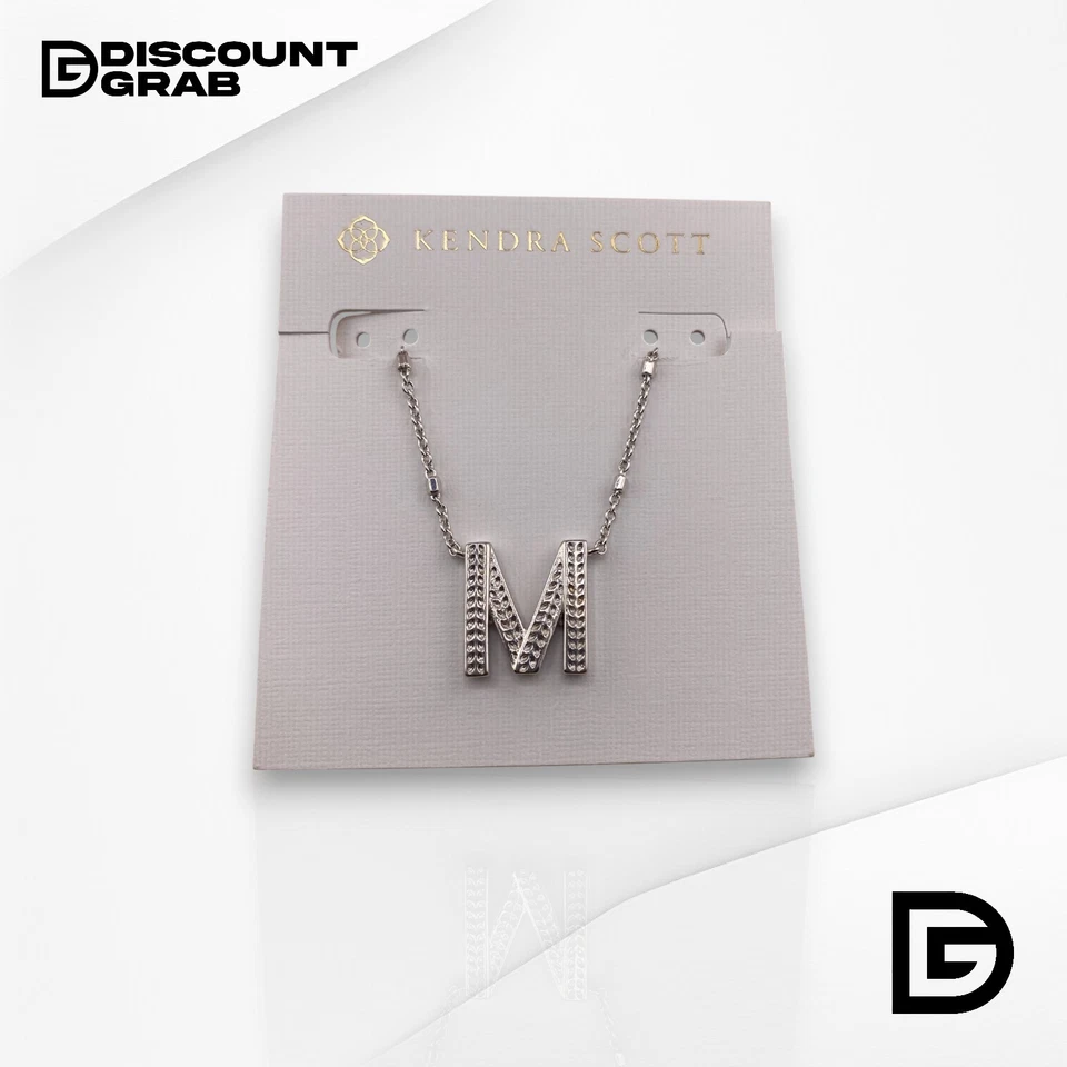 Collar Colgante Kendra Scott Letra M - Acabado Rodio - (NUEVO) Foto 2 de 4