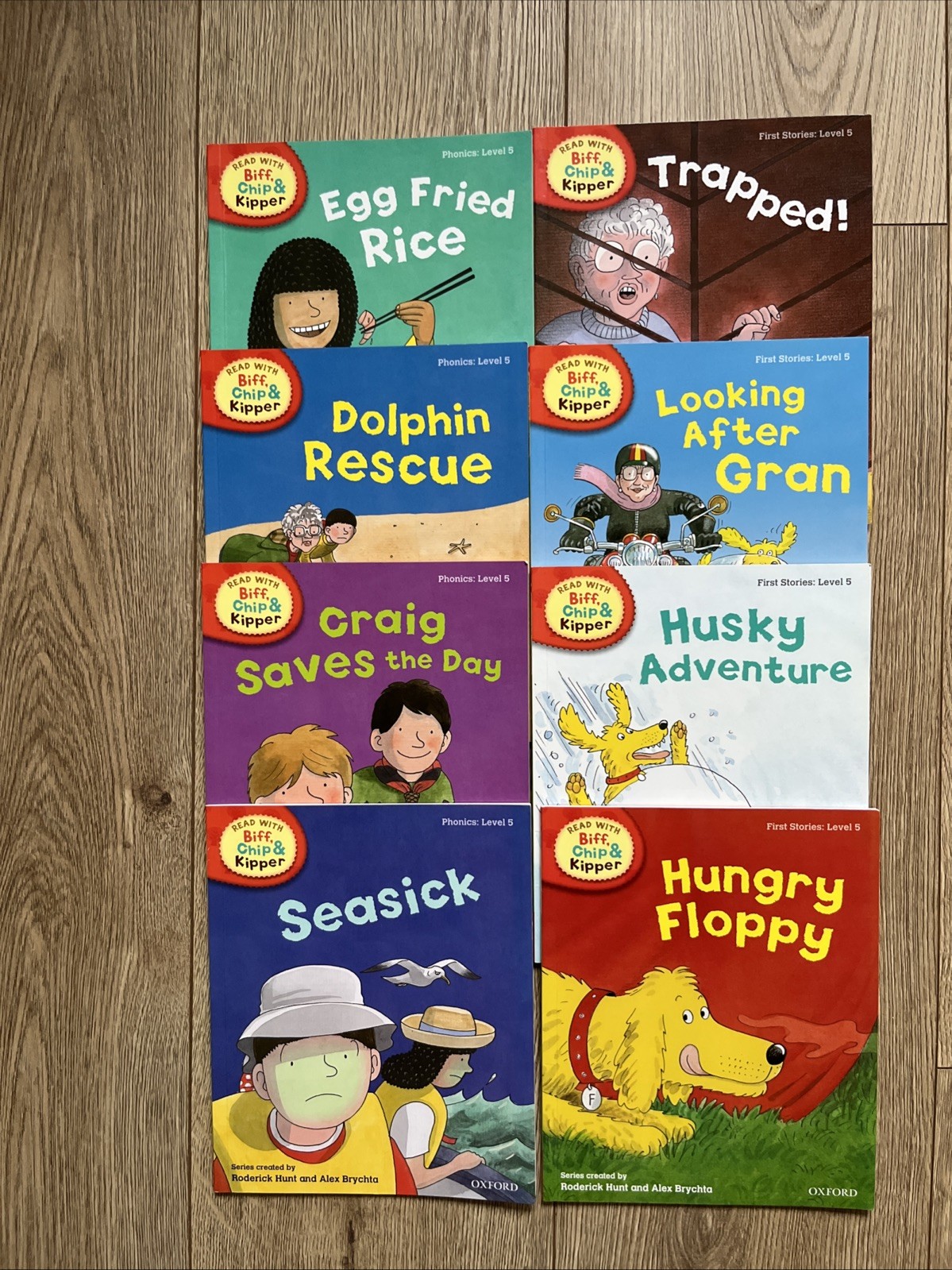 Read With Biff Chip and Kipper books level 5 (Phonics And 1st Stories)