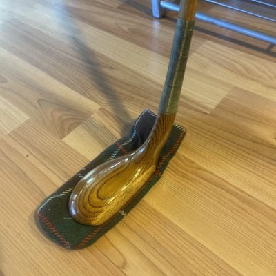 Vintage “The Davie” Putter – Golf Classics St. Andrews Scotland