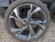 AUDI A3 18 INCH ALLOY WHEEL & TYRE 8Y0601025H