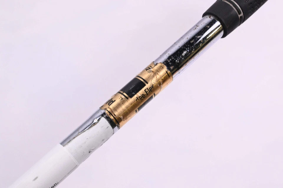 Cleveland CG10 Gap Wedge / 52 Degree / Wedge Flex Dynamic Gold Shaft - Image 4 of 4