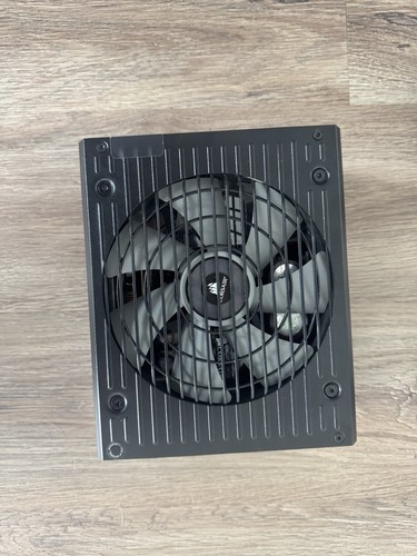 CORSAIR RM850x Modular Low-Noise ATX Power Supply CP-9020270-NA - Afbeelding 4 van 4