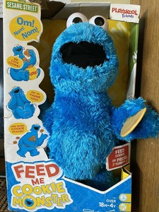 feed me cookie monster toy