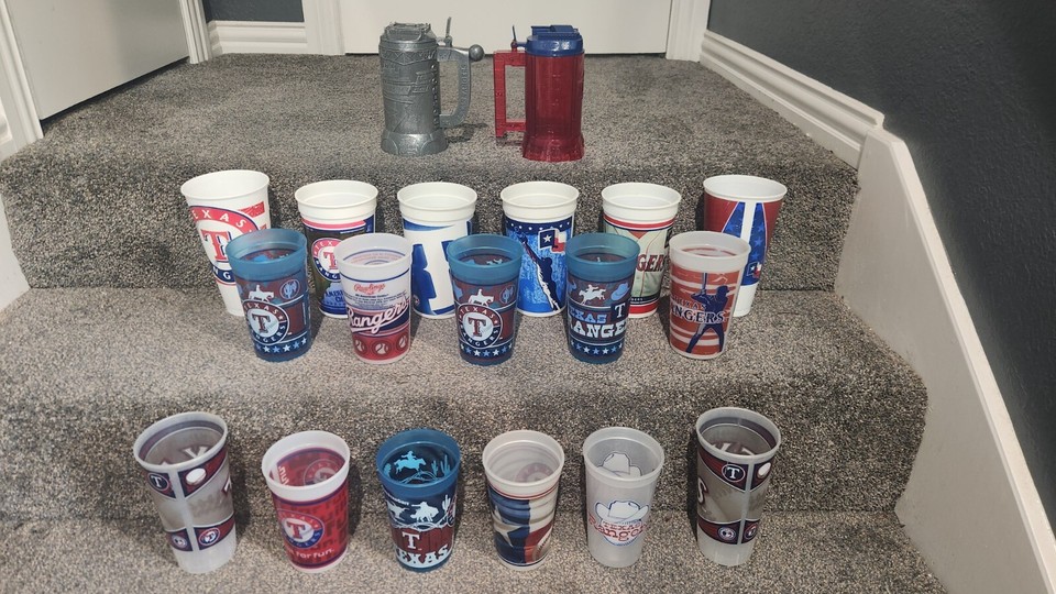 19 Vintage Texas Rangers Souvenir Cups And Beer Stiens | eBay