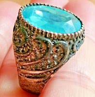 BEAUTIFUL POST MEDIEVAL VINTAGE RING QUALITY WITH NICE STONE INSERT