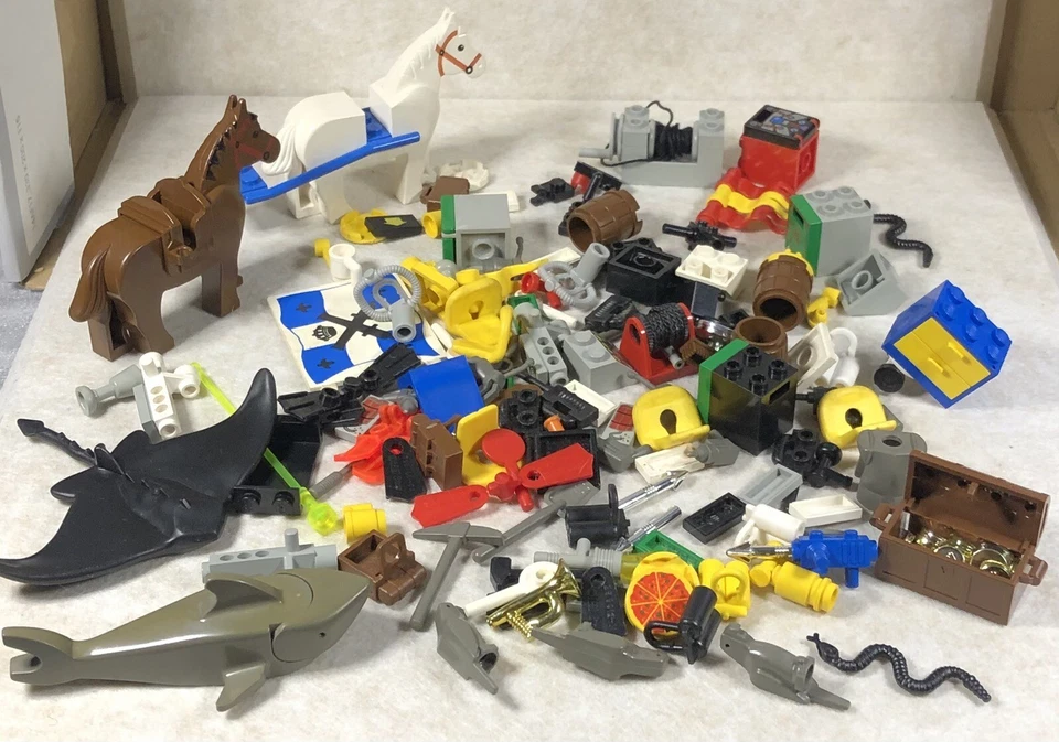 乐高混合大量动物和配件海盗道具迷你公仔 — 第 2/4 张图片