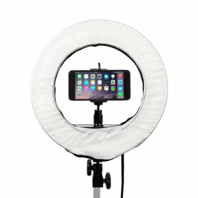 Prismatic (Brand) HALO 14''  Ring Light; 220V with Euro plug