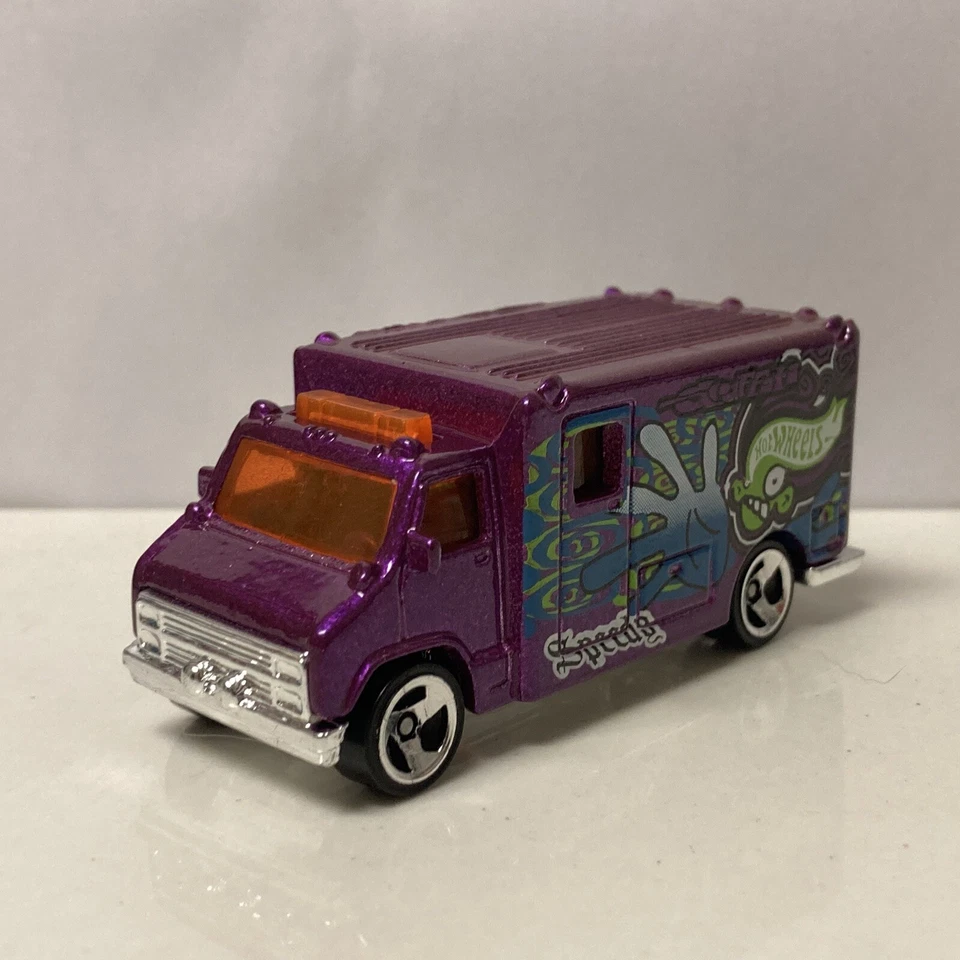 Ambulancia púrpura suelta Hot Wheels 1999 escala 1/64 #951 Foto 4 de 4