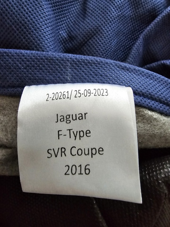 ** Specialised Covers Stormshield + Outdoor Car Cover Jaguar F Type