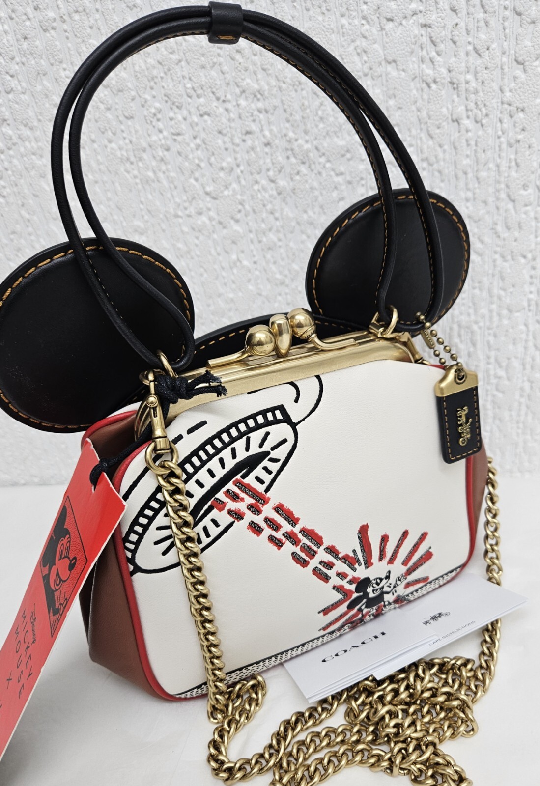 NWOT COACH DISNEY MICKEY MOUSE X KEITH HARING KISSLOCK LEATHER BAG RRP$595.00 image 5