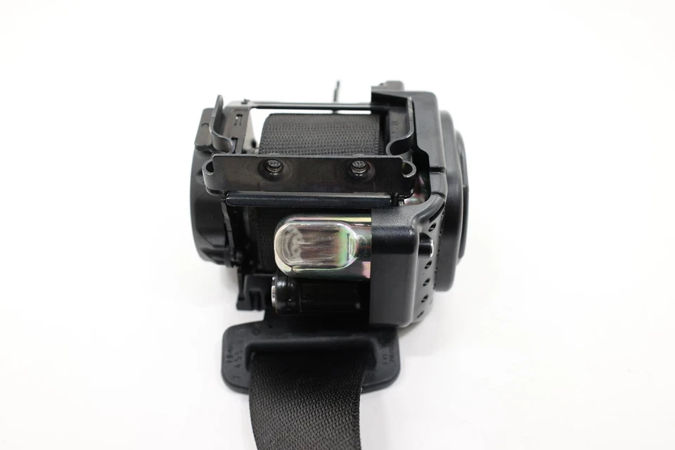 2017-2023 BMW 540I G30 ЗАДНИЙ ЛЕВЫЙ НАТЯЖИТЕЛЬ РЕМНЯ БЕЗОПАСНОСТИ СО СТОРОНЫ ВОДИТЕЛЯ ОТ ОРИГИНАЛЬНОГО ПРОИЗВОДИТЕЛЯ ЧЕРНЫЙ_LCFK - Изображение 3 из 4