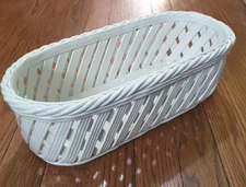 TIFFANY & CO WHITE CERAMIC WOVEN BREAD BASKET MADE IN ITALY