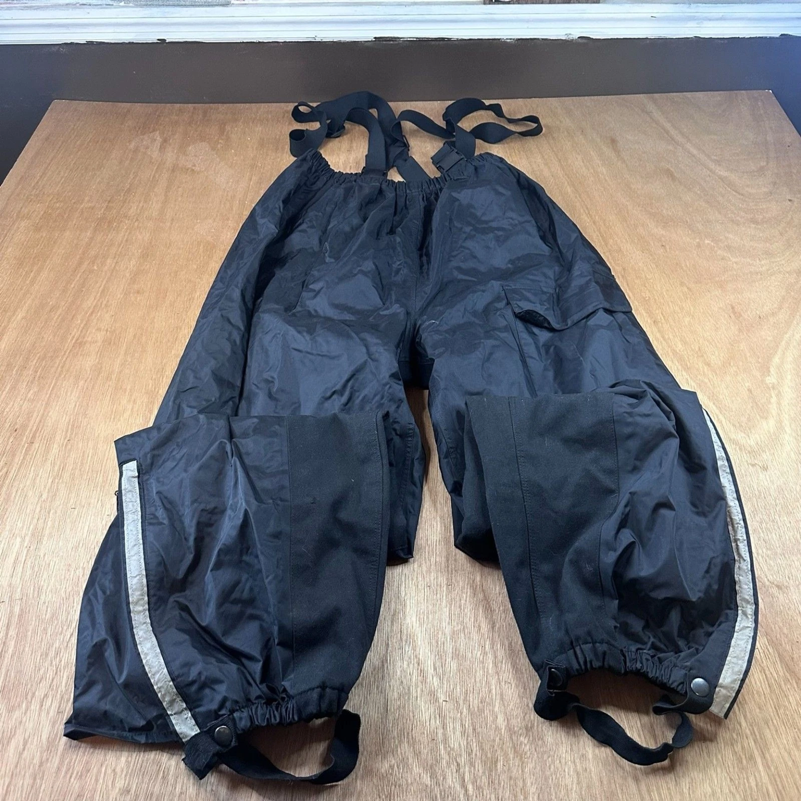 Tour Master Motorcycle Rain Pants Waterproof Riding Overpants Black L
Opens in a new window or tab