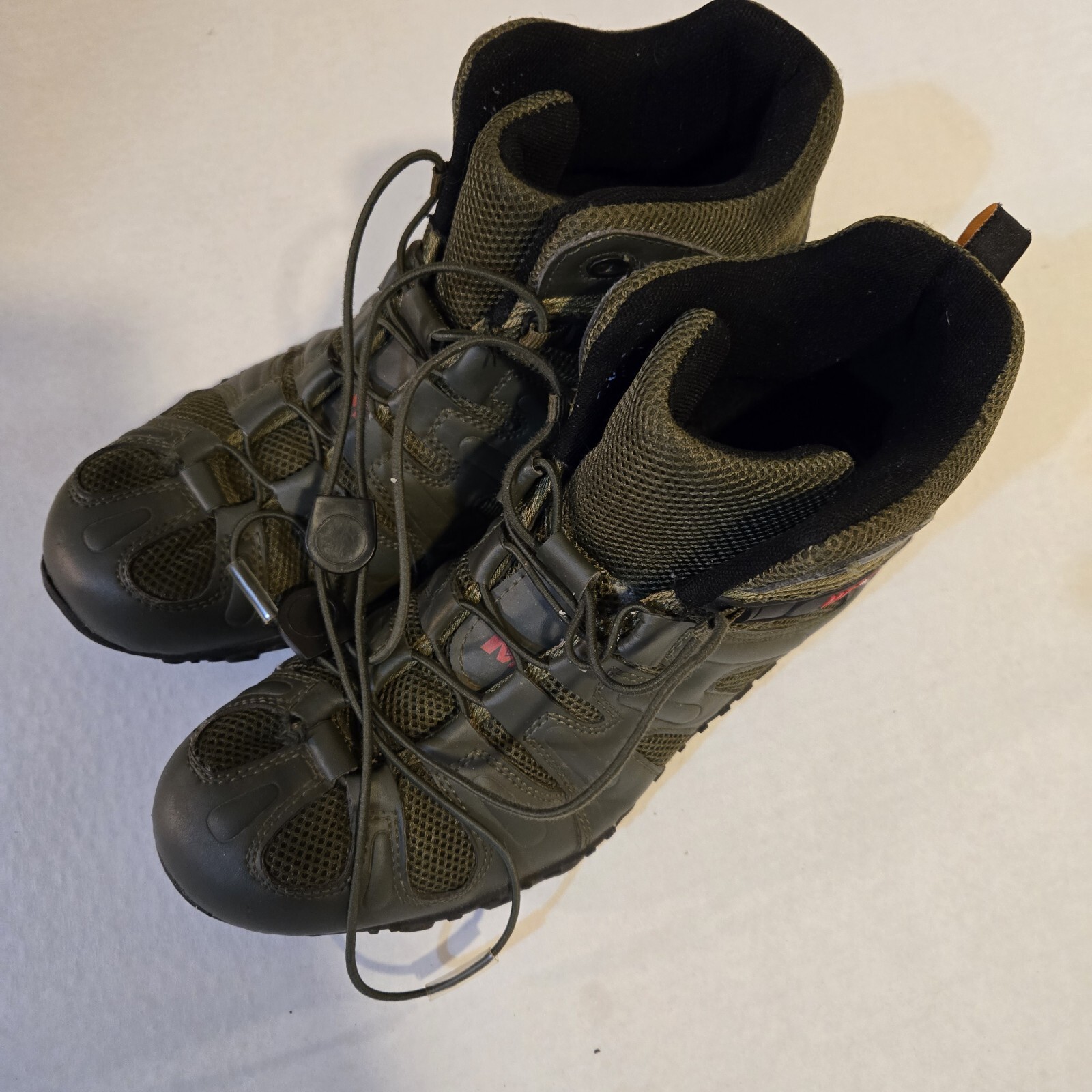 Scarpe da trekking Merrell Nak verdi stringate da donna taglia 8 sneakers outdoor trail