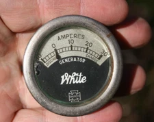 US Gauge Co. White Large Truck Vintage 10-30 Amp / Generator Gauge