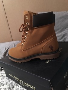 tan polo boots