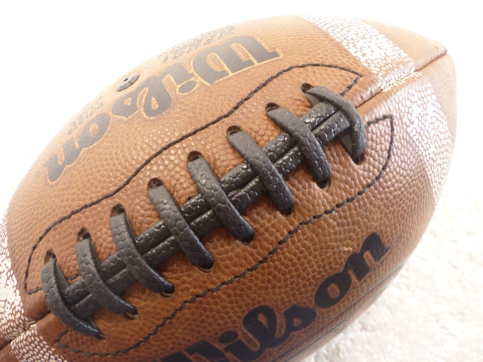 Wilson GST TDY 1320 (WTF1320) Official Youth League Leather Football