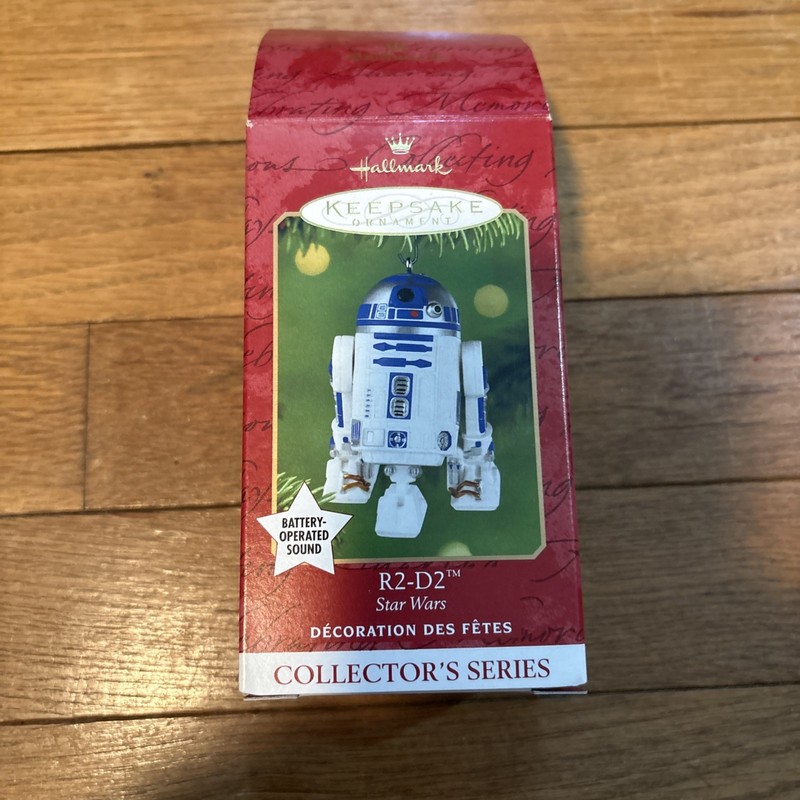 Star Wars R2 D2 Hallmark Keepsake Ornament  2001 Collector’s Series Sound