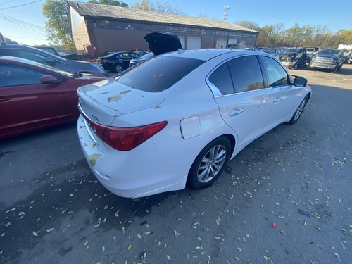 Used Front Right Door Assembly Front fits: 2015 Infiniti Q50 electric Front Righ - Picture 9 of 24