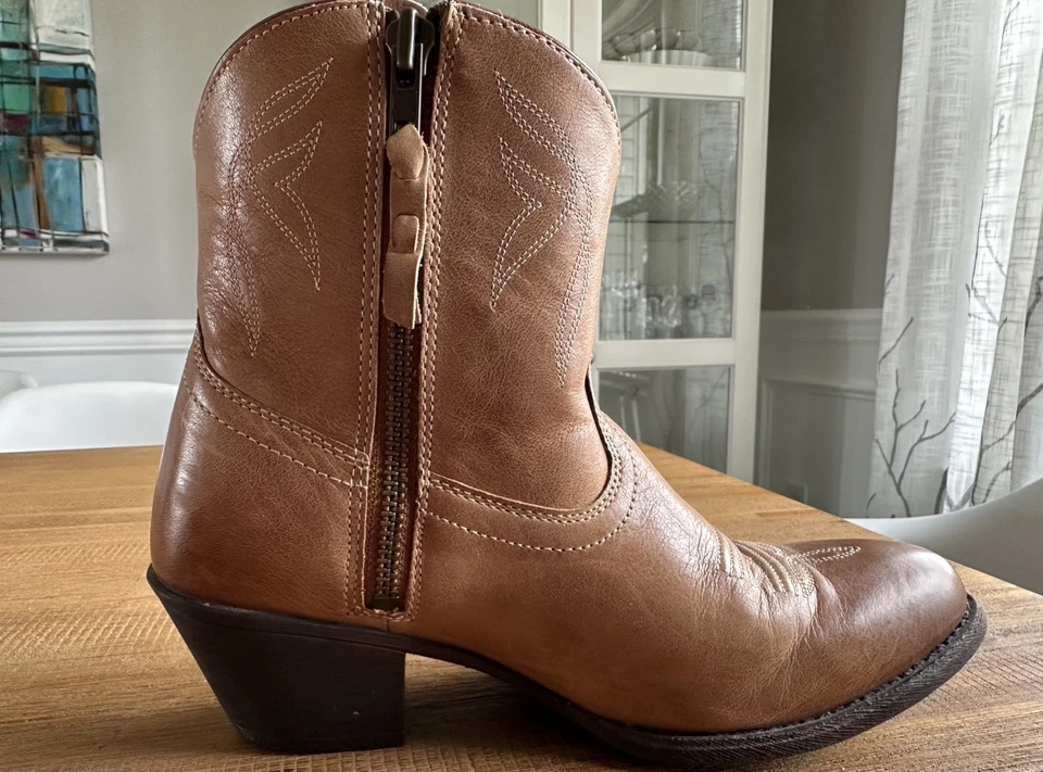 Ariat Darlin Botas Occidentales Talla 9B Botines Cremallera Lateral Estilo 10017323 Mujer Foto 4 de 4