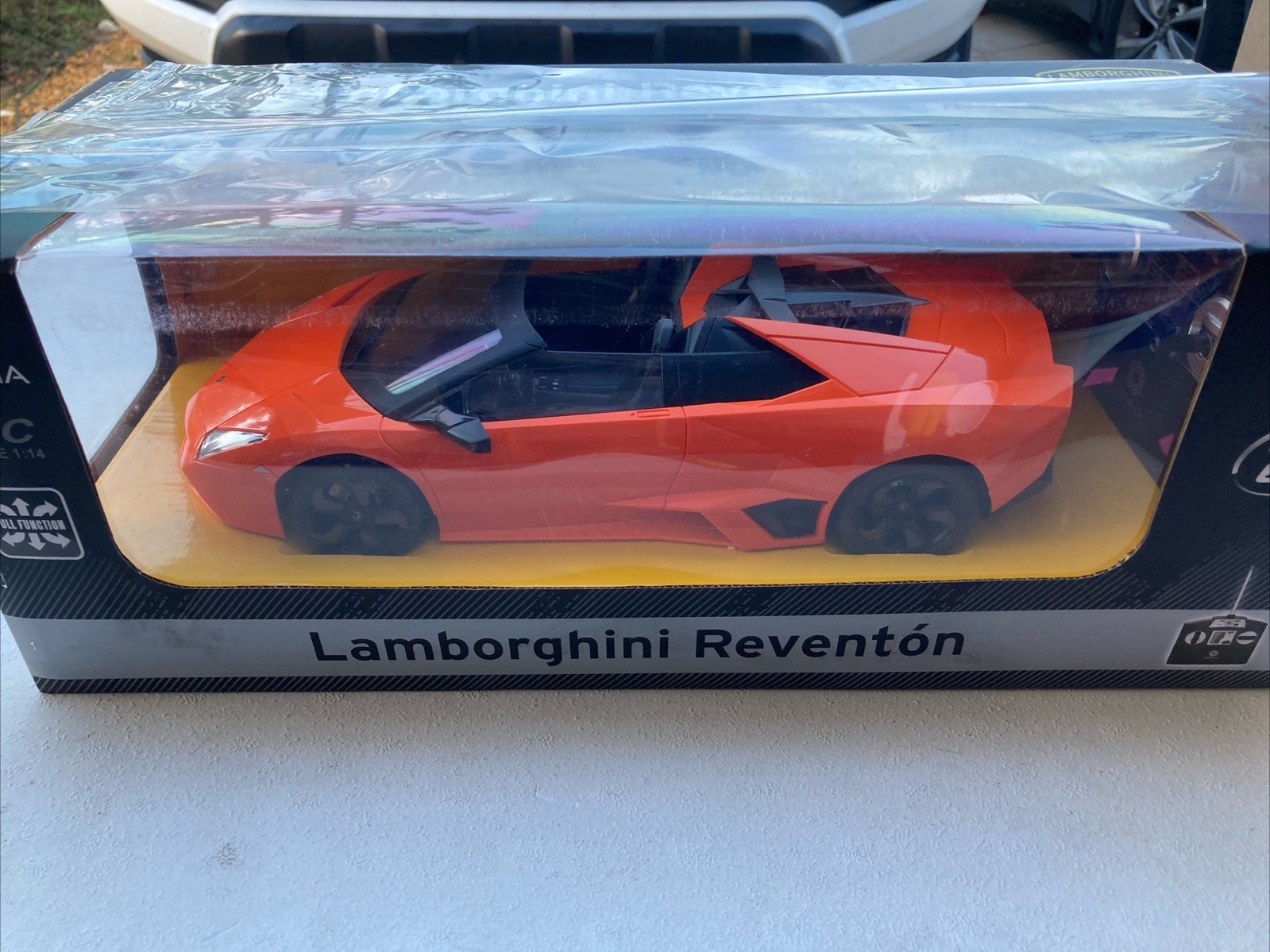Braha RC Lamborghini Reventon Orange 1:14 Scale Full Functio
