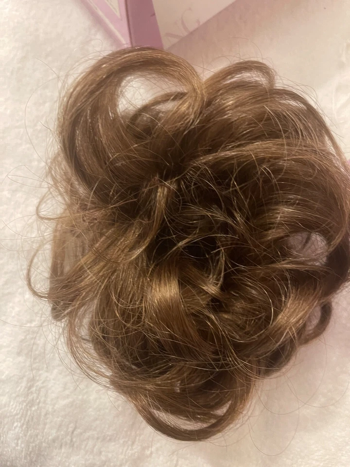 Envolturas rizadas para piezas de cabello Paula Young Foto 4 de 4