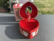 Sanrio My Melody Musical Jewelry Music Box Case~Rare Oh what a beautiful morning