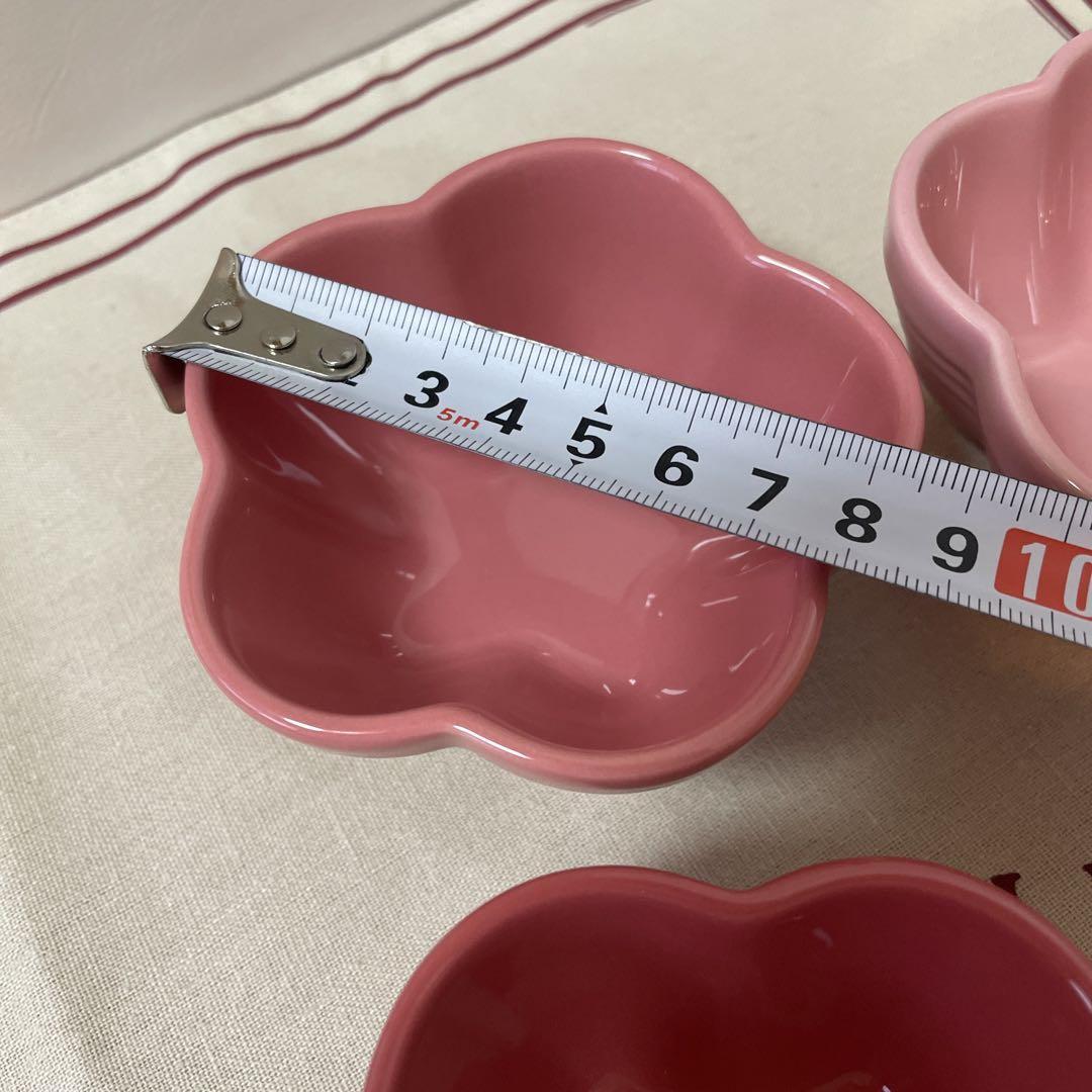 Le Creuset Mini Flower Bowls fleur Set of 3 flower collection | eBay