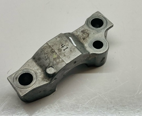 Camshaft Housing Holder Isuzu Forward N75 150L 3.0 Diesel 4JJ1TC Euro-6 4I 2016