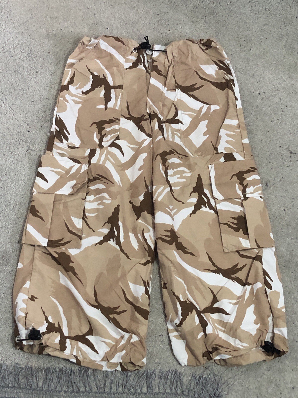 Pantalones Cortos Carga Criminal Damage 3/4 Para Hombre Medianos/Grandes Marrón Beige PVP £39.99