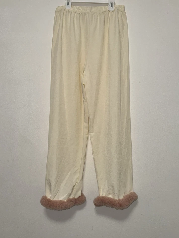 Pantalones de pijama de piel sintética con borde de tubo talla L Foto 4 de 4