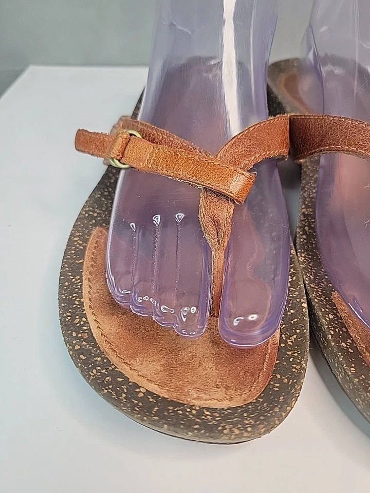 Teva Ventura Thong Sandals Cork Cognac  Brown Leather Women's Size 10 /41 - Image 4 of 4