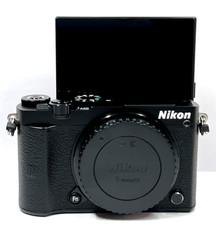 Nikon 1 J5 DSLR Mirrorless Digital Camera Body Only Black English