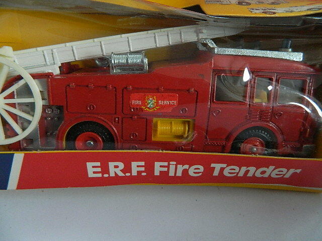 ミニカー ERF Fire Engine Water Tender Corgi Juniors 298/217 3396/69 ERF Fire Tender Truck Vintage