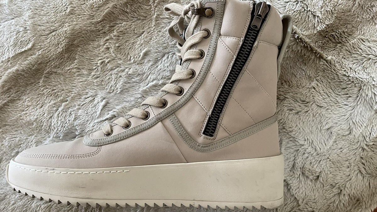 FEAR OF GOD TAN/BEIGE MILITARY SNEAKERS EU 41. US ( 9 M - 11 FEAR OF GOD TAN/BEIGE MILITARY SNEAKERS EU 41. US ( 9 M - 11