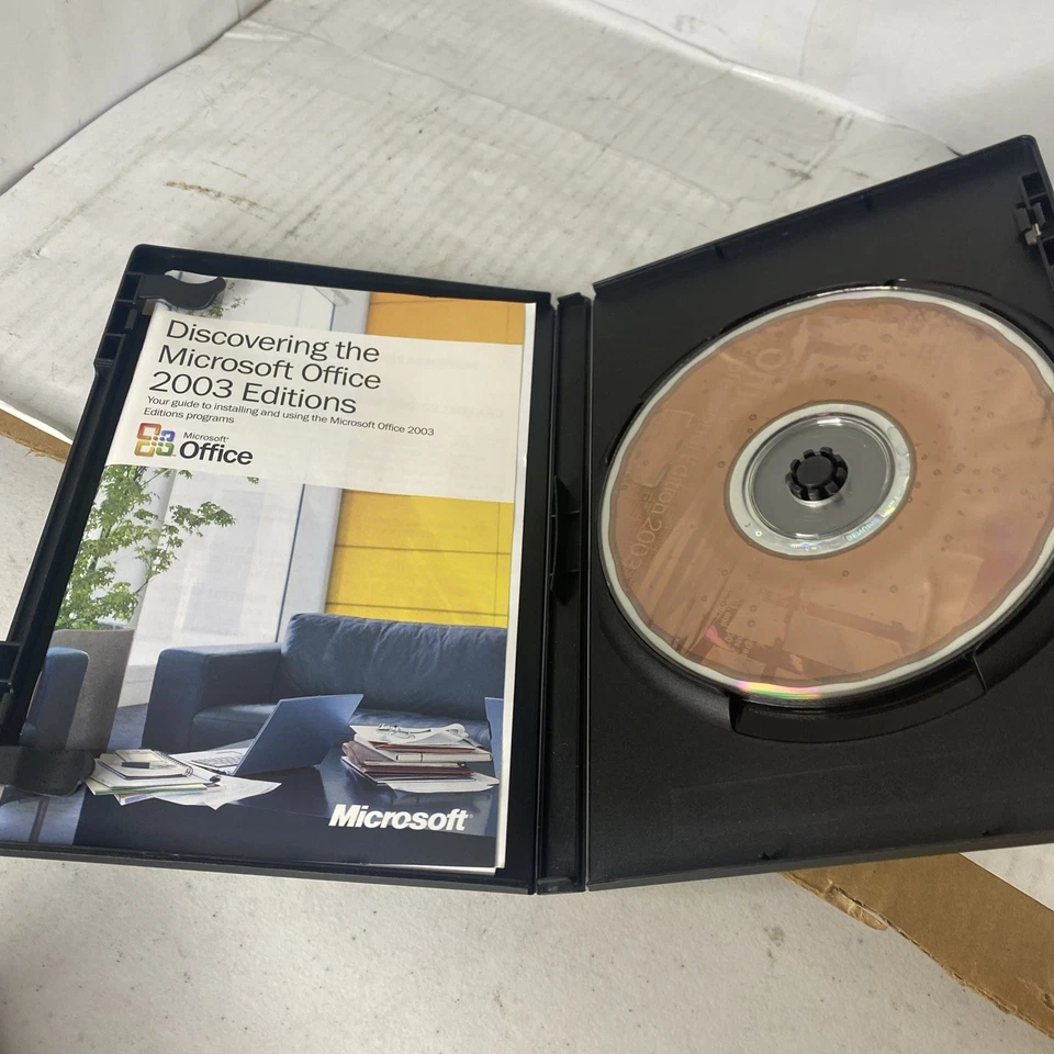 Vintage Software MICROSOFT OFFICE PROFESSIONAL 2003 ACADEMIC ED W/KEY USED - Image 3 of 3