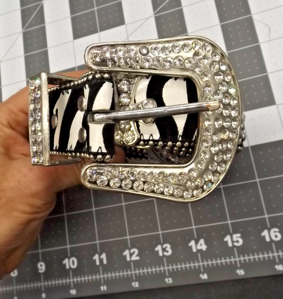 Zebra Print Belt In Men display picture 1