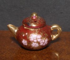 Porcelain Teapot Dollhouse Miniature  UK  1:12 scale  Marked  Accessories