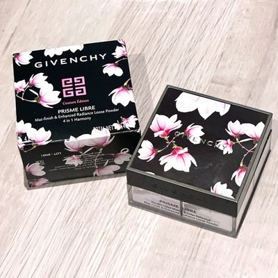 GIVENCHY Prisme Libre Mat-finish & Enhanced Radiance Loose Powder 4 in 1 Harmony
