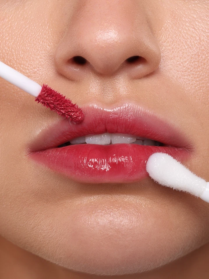 Aceite labial nutritivo y suavizante Eveline Cosmetics Wonder Match Foto 4 de 4